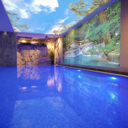 Sky Penthouse With Hot Tub Zlatibor