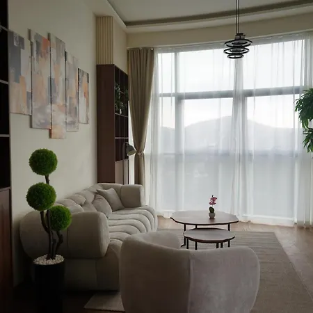 Aparthotel Sky Penthouse With Hot Tub