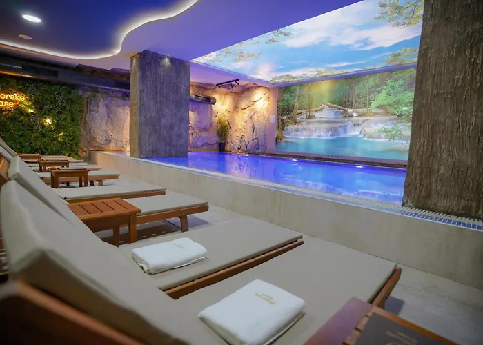 Aparthotel Sky Penthouse With Hot Tub Zlatibor