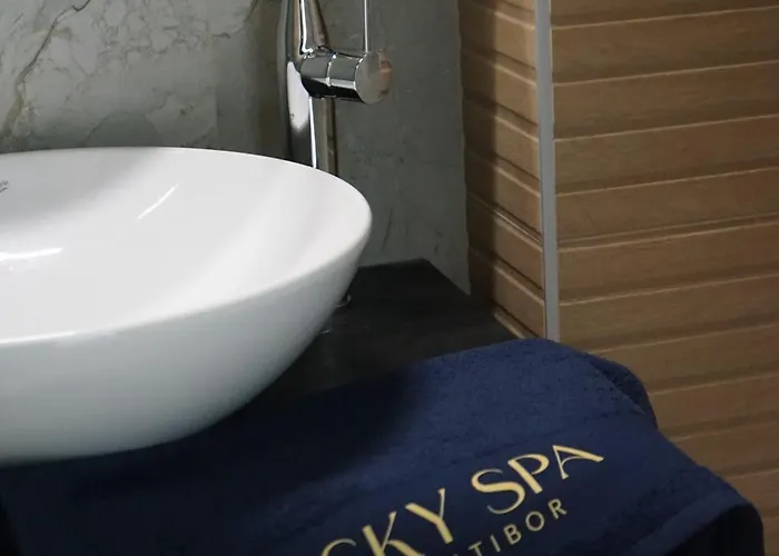 Aparthotel Sky Penthouse With Hot Tub